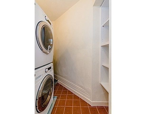 9 Temple St 1, Boston, MA 02114