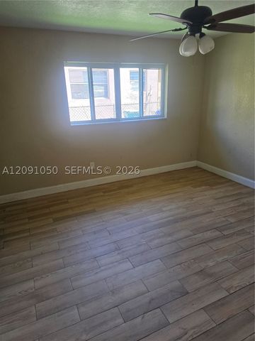 650 NW 49th St, Miami, FL 33127