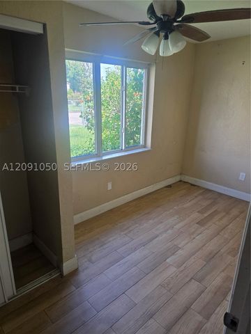 650 NW 49th St, Miami, FL 33127