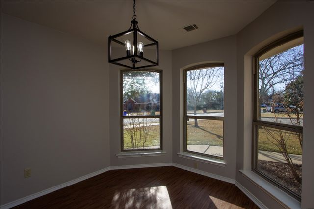 503 N 2nd Street, Krum, TX 76249