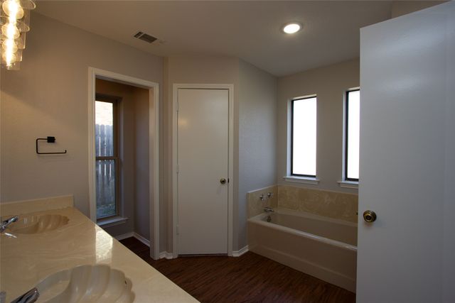 503 N 2nd Street, Krum, TX 76249