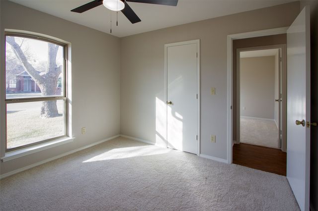 503 N 2nd Street, Krum, TX 76249