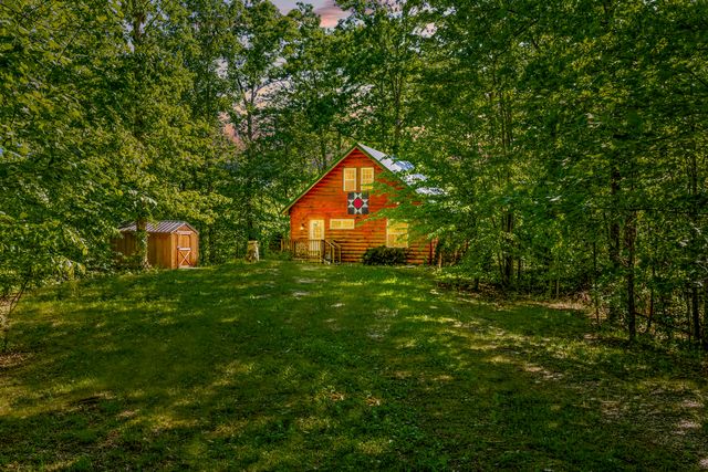 7468 Hardwicks Creek Road, Clay City, KY 40312