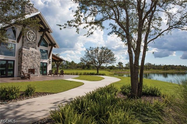 17319 Peregrine WAY, Punta Gorda, FL 33982