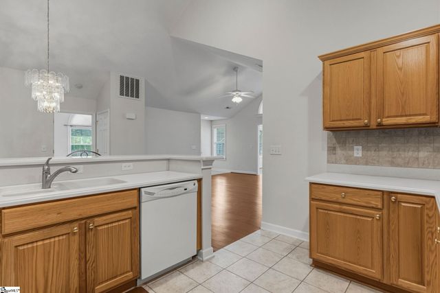 12 Fudora Circle, Simpsonville, SC 29681