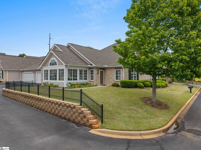 12 Fudora Circle, Simpsonville, SC 29681