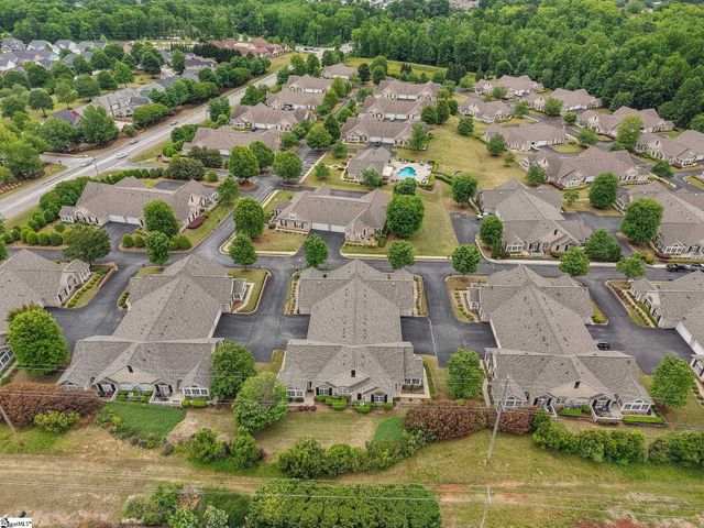 12 Fudora Circle, Simpsonville, SC 29681