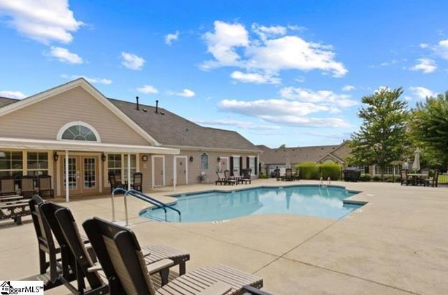 12 Fudora Circle, Simpsonville, SC 29681