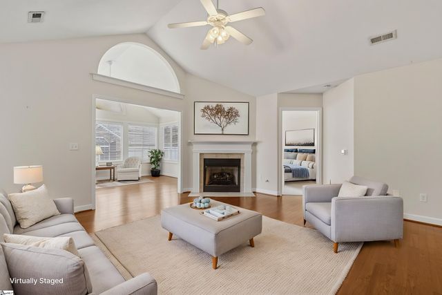 12 Fudora Circle, Simpsonville, SC 29681