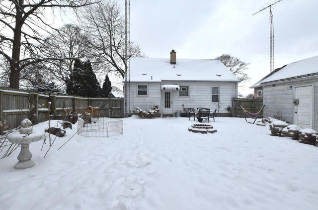 7733 34th AVENUE, Kenosha, WI 53142