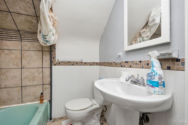 2240 Feldman Avenue, Norwood, OH 45212