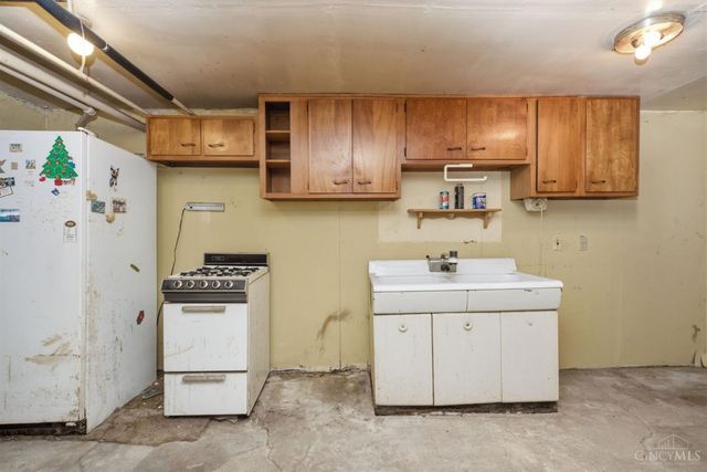 2240 Feldman Avenue, Norwood, OH 45212