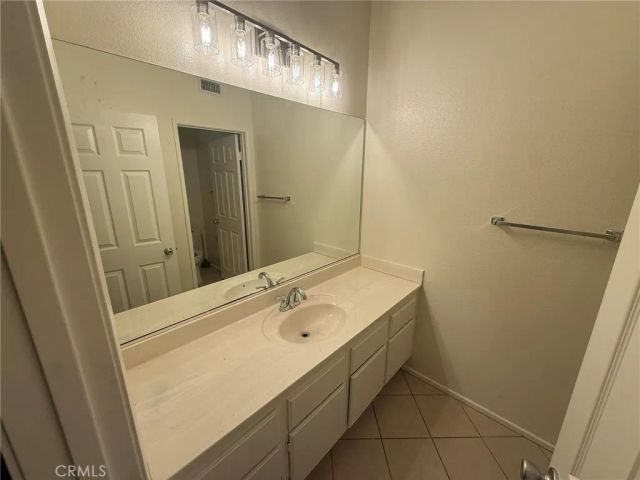 2618 W Summerset, Rialto, CA 92377