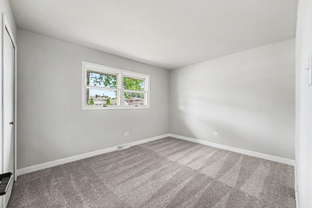2847 194th Street, Lansing, IL 60438