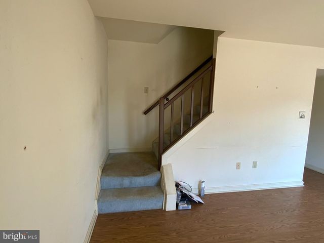 6284 SPRING KNOLL DR, Harrisburg, PA 17111