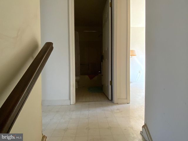 6284 SPRING KNOLL DR, Harrisburg, PA 17111