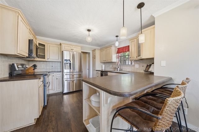 4412 E 76th Street, Tulsa, OK 74136