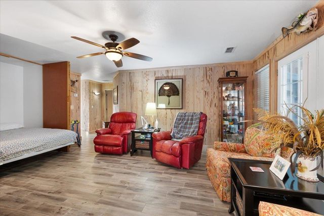 218 SE THIRTEENTH Street, Steinhatchee, FL 32359