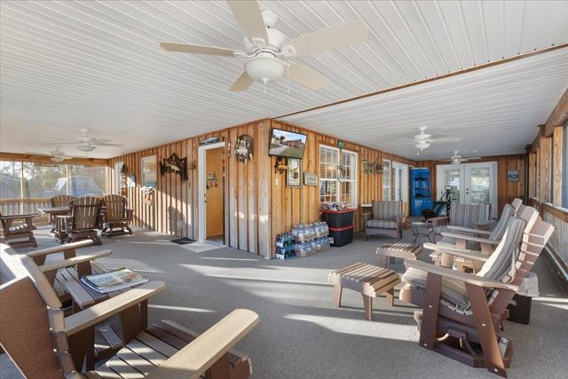 218 SE THIRTEENTH Street, Steinhatchee, FL 32359