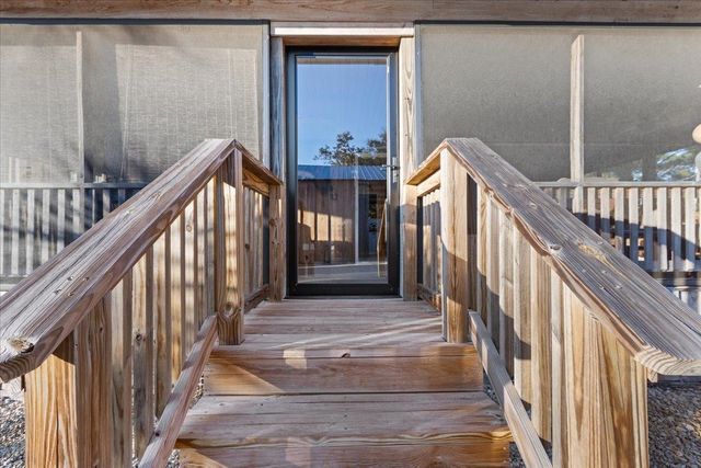 218 SE THIRTEENTH Street, Steinhatchee, FL 32359