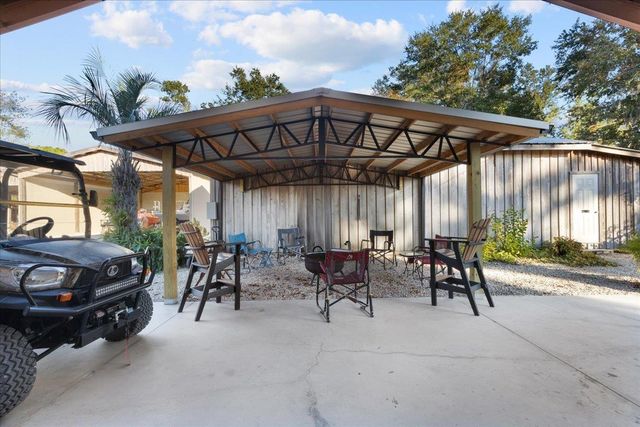 218 SE THIRTEENTH Street, Steinhatchee, FL 32359