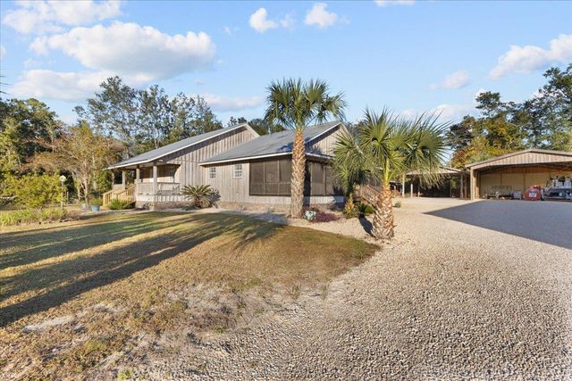 218 SE THIRTEENTH Street, Steinhatchee, FL 32359