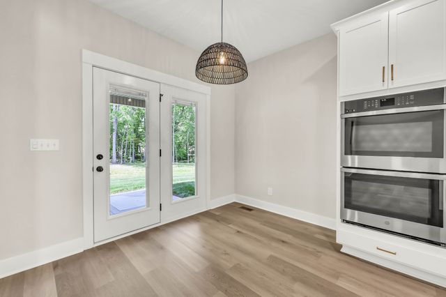 412 N Starwood Ct, Clarksville, TN 37042