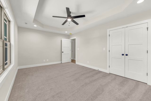 412 N Starwood Ct, Clarksville, TN 37042