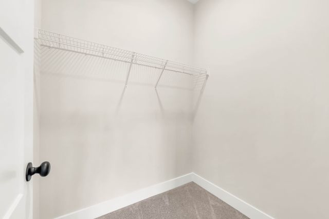 412 N Starwood Ct, Clarksville, TN 37042