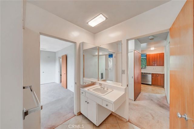 574 S Chaparro, Covina, CA 91724