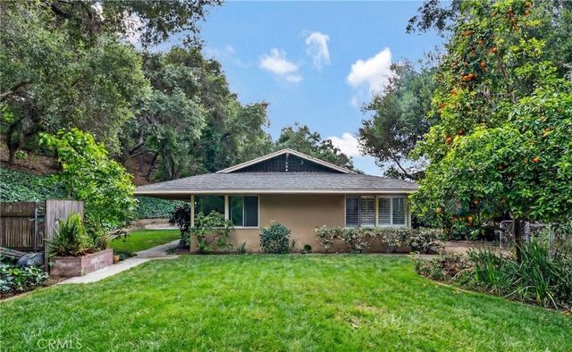 574 S Chaparro, Covina, CA 91724