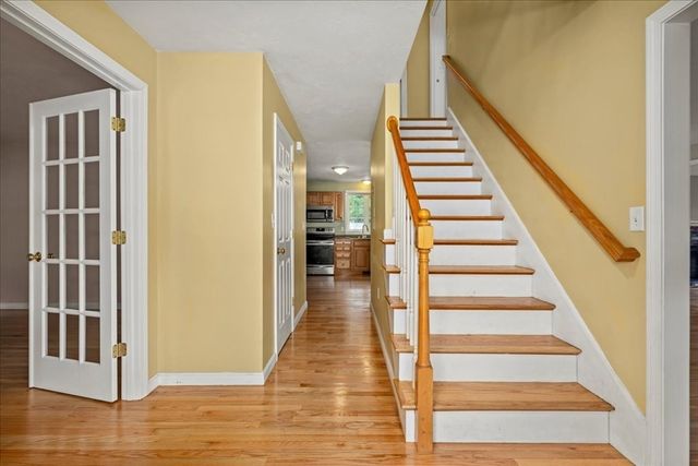 20 Hilltop Farm Rd, Auburn, MA 01501