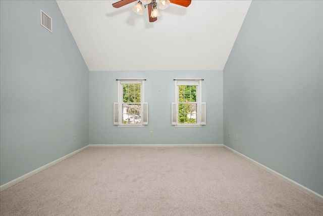 20 Hilltop Farm Rd, Auburn, MA 01501