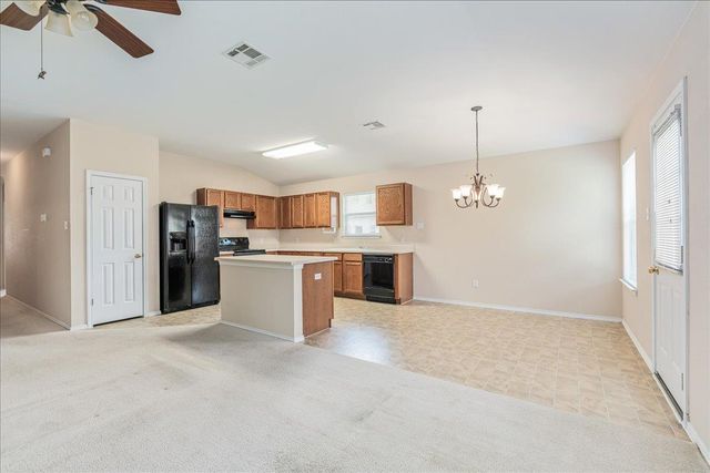 103 Wren CV, Hutto, TX 78634