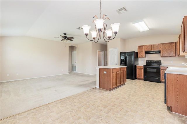 103 Wren CV, Hutto, TX 78634