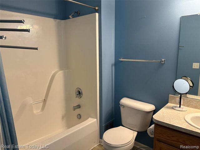 1304 17th Street 18, Detroit, MI 48216