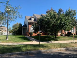 1304 17th Street 18, Detroit, MI 48216