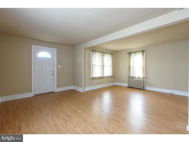 374 DEHAVEN ST, Conshohocken, PA 19428