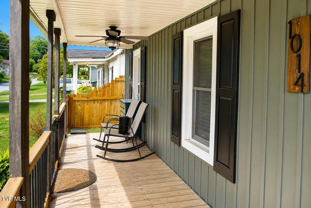 1014 Bluefield Avenue, Elizabethton, TN 37643