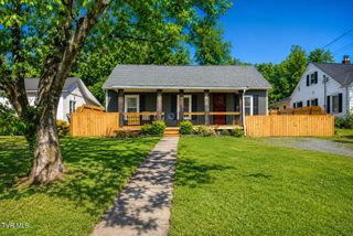 1014 Bluefield Avenue, Elizabethton, TN 37643