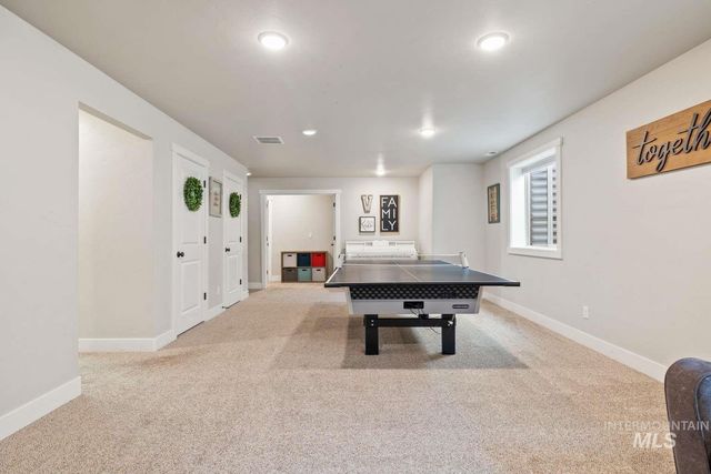 744 Midnight Sun Loop, Twin Falls, ID 83301