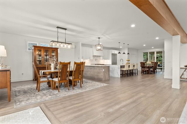 6921 55th Avenue S, Seattle, WA 98118