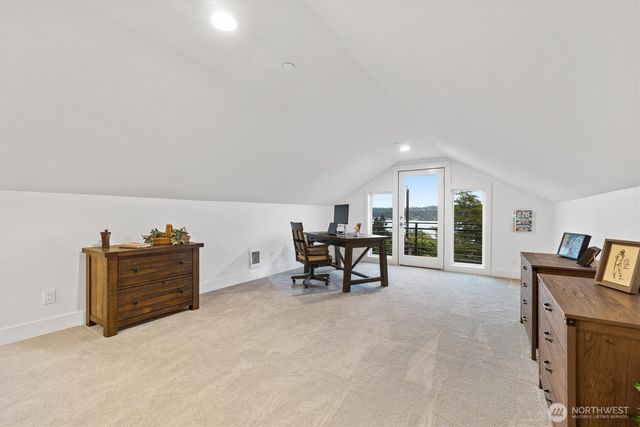 6921 55th Avenue S, Seattle, WA 98118