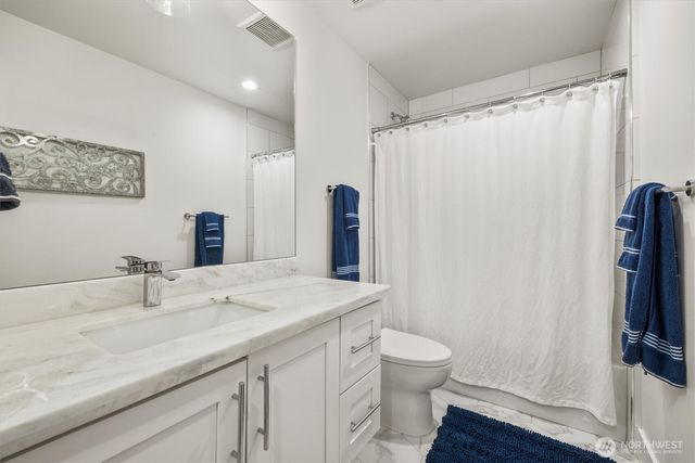 6921 55th Avenue S, Seattle, WA 98118