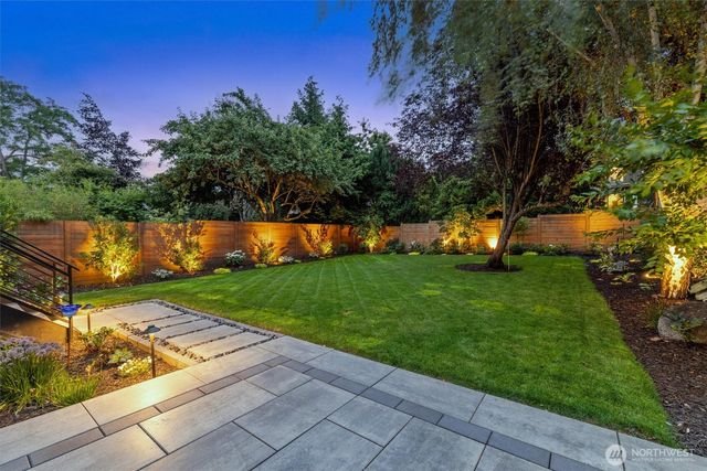 6921 55th Avenue S, Seattle, WA 98118