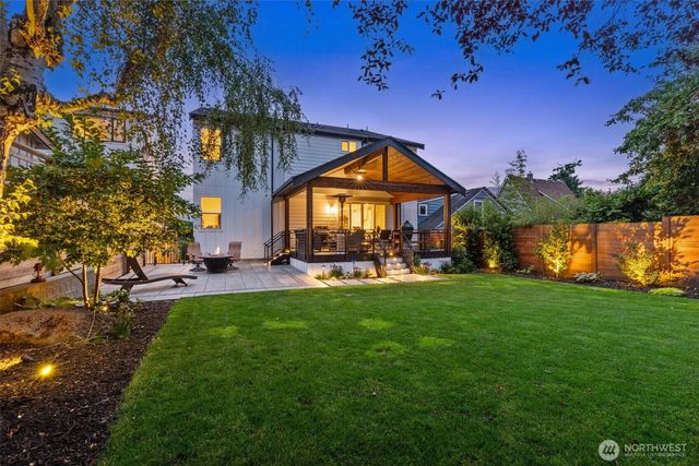 6921 55th Avenue S, Seattle, WA 98118