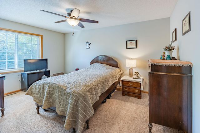 1555 County Road D E B, Maplewood, MN 55109