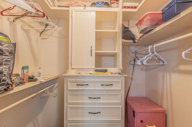 3208 Sheffield Drive, Arlington, TX 76013