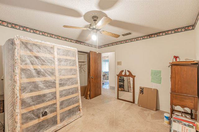 3208 Sheffield Drive, Arlington, TX 76013