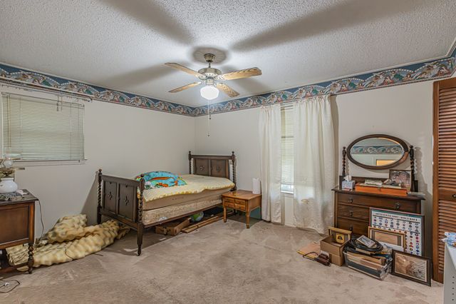 3208 Sheffield Drive, Arlington, TX 76013